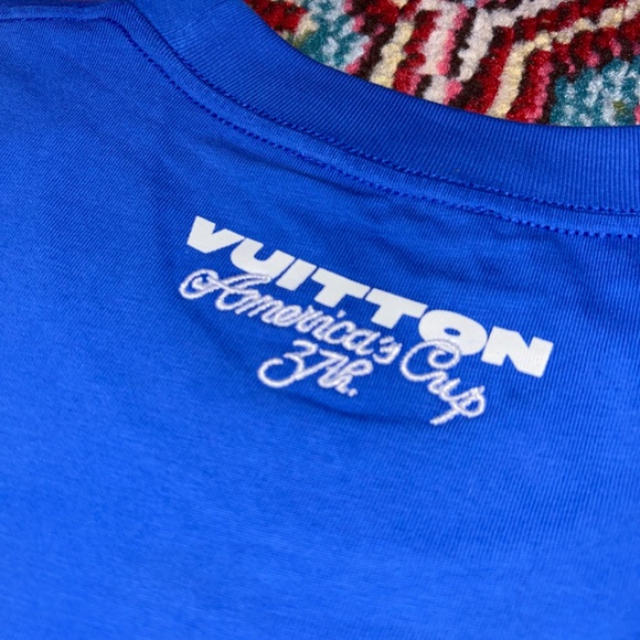 MEN'S PRE-OWNED SHORT SLEEVED EMBROIDERED LOUIS VUITTON COTTON T-SHIRT XL - Picture 4 of 7